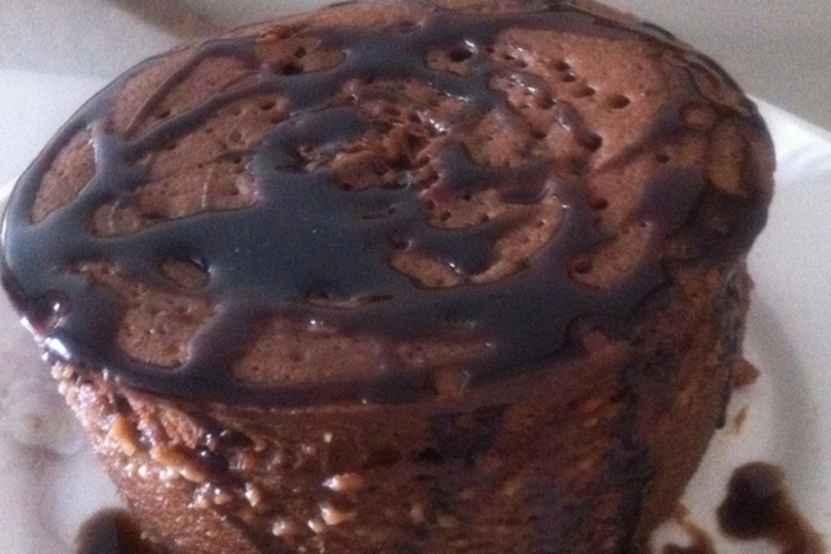 Bolo de micro-ondas de chocolate da Angélica